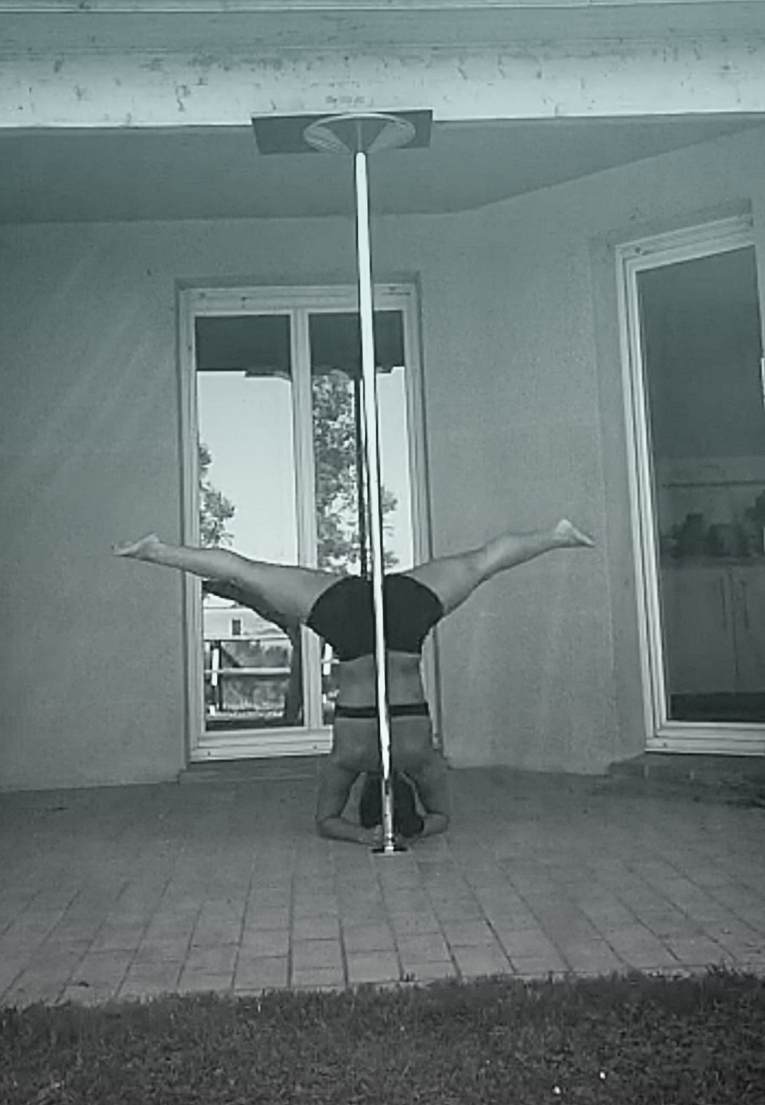Handstand pole dance